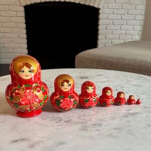 Red and Gold Russian Nesting Dolls